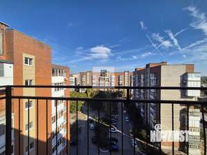 2-к квартира, вторичка, 60м2, 10/10 этаж