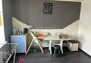 4-к квартира, вторичка, 61м2, 5/5 этаж