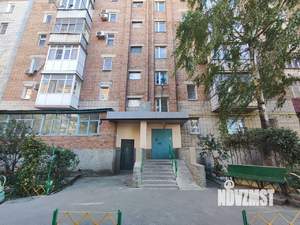 3-к квартира, вторичка, 65м2, 1/9 этаж