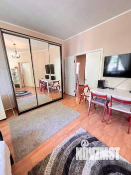 3-к квартира, вторичка, 63м2, 2/3 этаж