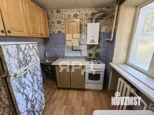 2-к квартира, вторичка, 42м2, 1/3 этаж