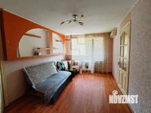 2-к квартира, вторичка, 44м2, 1/4 этаж