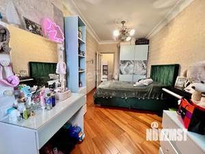 4-к квартира, вторичка, 143м2, 5/8 этаж