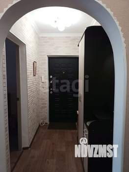 2-к квартира, вторичка, 58м2, 1/10 этаж