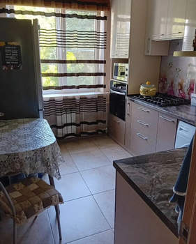 3-к квартира, вторичка, 60м2, 3/5 этаж