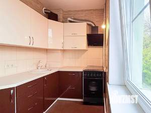 3-к квартира, вторичка, 62м2, 4/4 этаж