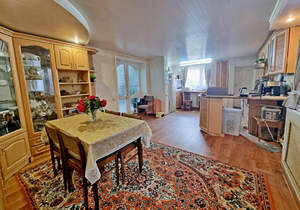 4-к квартира, вторичка, 85м2, 1/1 этаж
