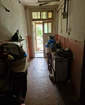 2-к квартира, вторичка, 40м2, 1/1 этаж