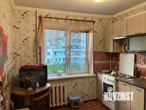 3-к квартира, вторичка, 63м2, 6/9 этаж