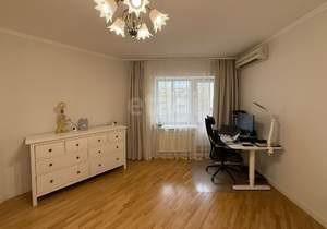 2-к квартира, вторичка, 73м2, 2/5 этаж