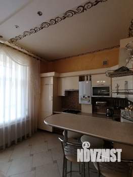 2-к квартира, вторичка, 92м2, 4/4 этаж