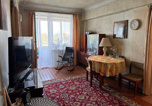 3-к квартира, вторичка, 56м2, 4/4 этаж