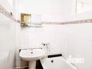 2-к квартира, вторичка, 45м2, 1/9 этаж
