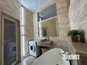 3-к квартира, вторичка, 68м2, 1/1 этаж