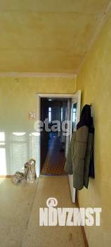 4-к квартира, вторичка, 69м2, 9/9 этаж