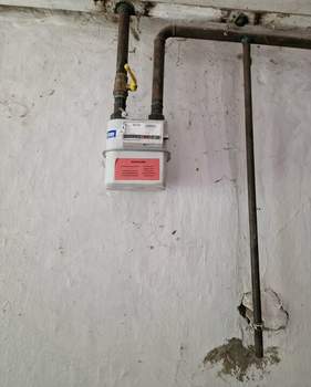 2-к квартира, вторичка, 40м2, 1/1 этаж