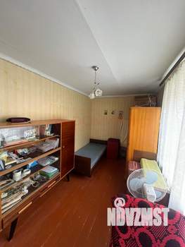 2-к квартира, вторичка, 43м2, 1/4 этаж