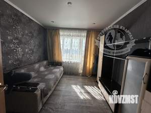 4-к квартира, вторичка, 61м2, 5/5 этаж