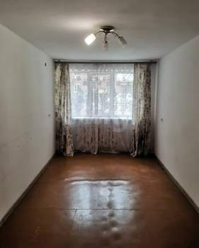 3-к квартира, вторичка, 92м2, 1/5 этаж