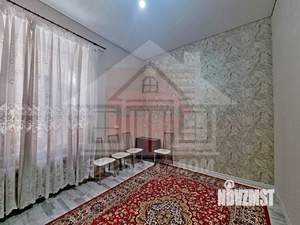 4-к квартира, вторичка, 101м2, 1/1 этаж