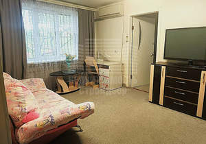 2-к квартира, вторичка, 44м2, 1/2 этаж