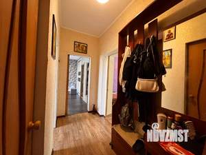 3-к квартира, вторичка, 62м2, 4/4 этаж