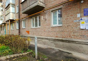 3-к квартира, вторичка, 56м2, 1/5 этаж