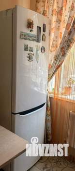 2-к квартира, вторичка, 57м2, 1/3 этаж