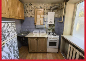 2-к квартира, вторичка, 42м2, 1/3 этаж