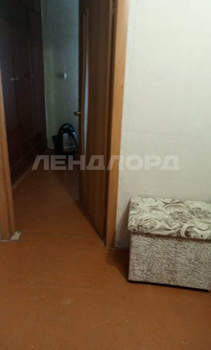 2-к квартира, вторичка, 43м2, 1/5 этаж