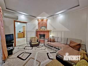 3-к квартира, вторичка, 85м2, 1/1 этаж