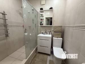 2-к квартира, вторичка, 63м2, 1/4 этаж