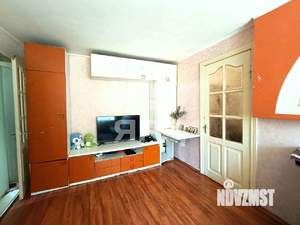 2-к квартира, вторичка, 44м2, 1/4 этаж