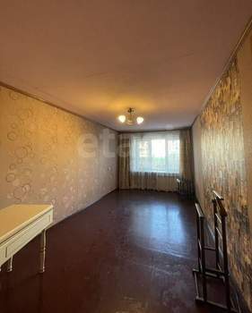 2-к квартира, вторичка, 47м2, 3/5 этаж