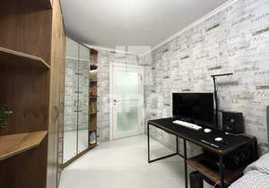 2-к квартира, вторичка, 43м2, 4/5 этаж