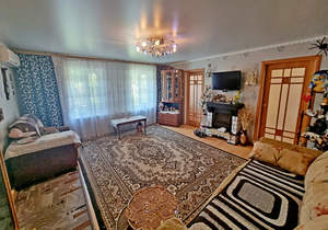 3-к квартира, вторичка, 85м2, 1/1 этаж