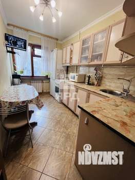 4-к квартира, вторичка, 77м2, 2/5 этаж