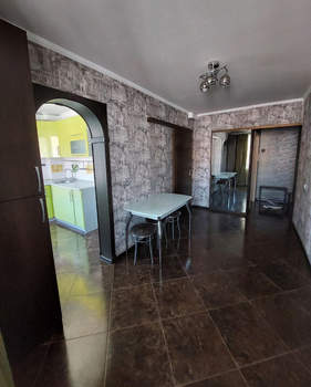 2-к квартира, вторичка, 57м2, 9/10 этаж