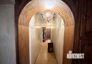 4-к квартира, вторичка, 103м2, 2/9 этаж