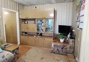 4-к квартира, вторичка, 62м2, 5/5 этаж