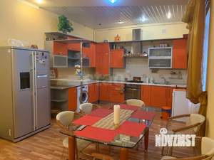 4-к квартира, вторичка, 128м2, 1/3 этаж