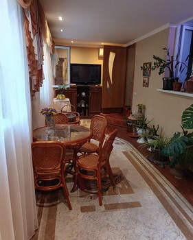 3-к квартира, вторичка, 67м2, 1/5 этаж