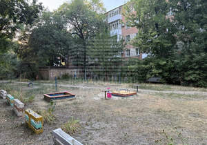 2-к квартира, вторичка, 43м2, 1/5 этаж