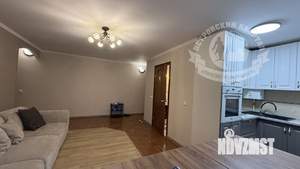 3-к квартира, вторичка, 59м2, -2/5 этаж