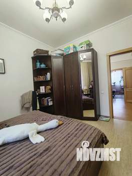 2-к квартира, вторичка, 55м2, 1/4 этаж