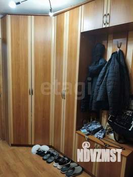 4-к квартира, вторичка, 61м2, 3/5 этаж