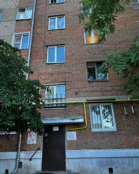 2-к квартира, вторичка, 42м2, 3/5 этаж