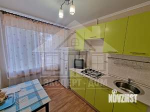 2-к квартира, вторичка, 49м2, 1/5 этаж