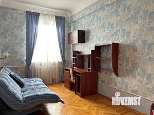 3-к квартира, вторичка, 90м2, 2/4 этаж