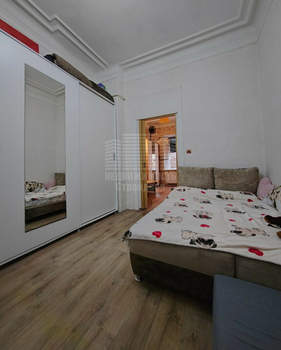 2-к квартира, вторичка, 42м2, 1/1 этаж